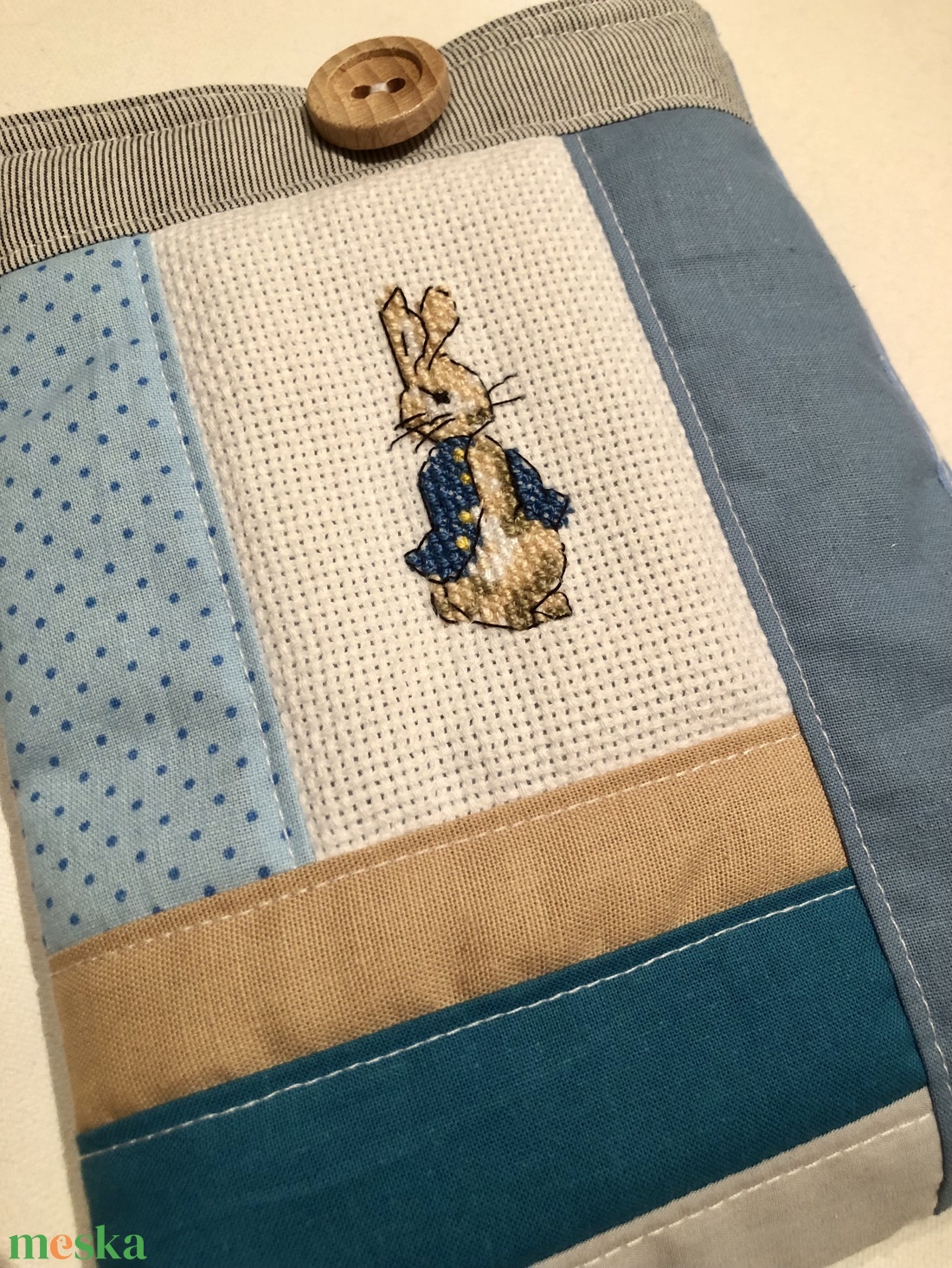 Peter Rabbit. Patchwork védőtok e-booknak - táska & tok - ebook & tablet tok - Meska.hu Peter Rabbit. Patchwork védőtok e-booknak - táska & tok - ebook & tablet tok - Meska.hu