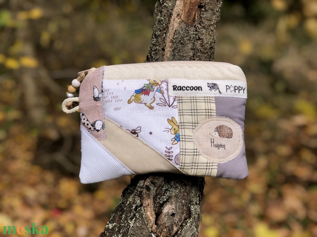 Peter Rabbit. No.2 Patchwork kétoldalas sminkcucc-tartó/pipere - táska & tok - neszesszer - Meska.hu Peter Rabbit. No.2 Patchwork kétoldalas sminkcucc-tartó/pipere - táska & tok - neszesszer - Meska.hu
