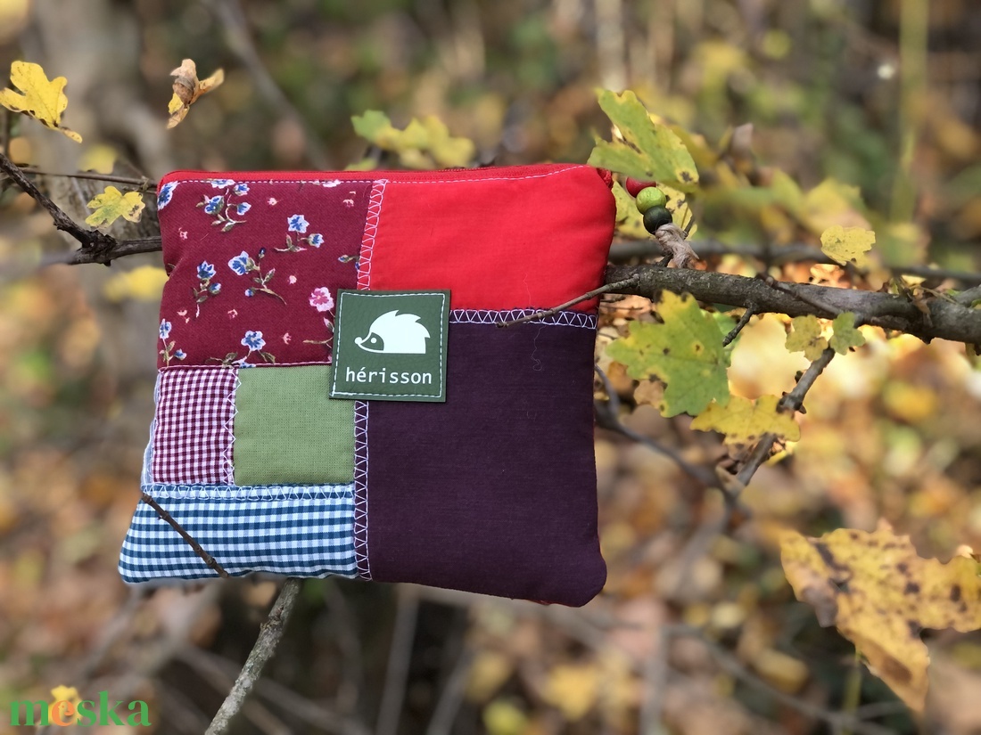 xmas toadstool. Patchwork neszi. No. 6. - táska & tok - neszesszer - Meska.hu xmas toadstool. Patchwork neszi. No. 6. - táska & tok - neszesszer - Meska.hu