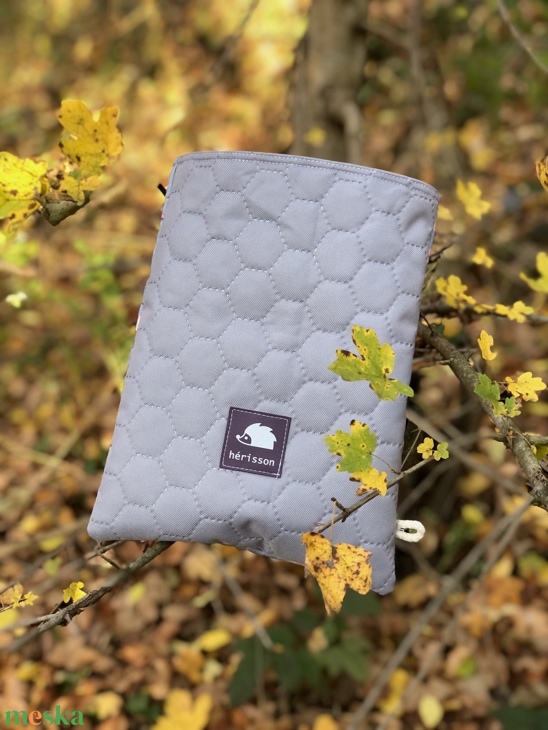 Szegfűgombák. Könyvszütyő/könyvtasak/védőtok könyveknek, e-booknak, tabletnek  - könyv & zene - könyvtok - Meska.hu Szegfűgombák. Könyvszütyő/könyvtasak/védőtok könyveknek, e-booknak, tabletnek  - könyv & zene - könyvtok - Meska.hu