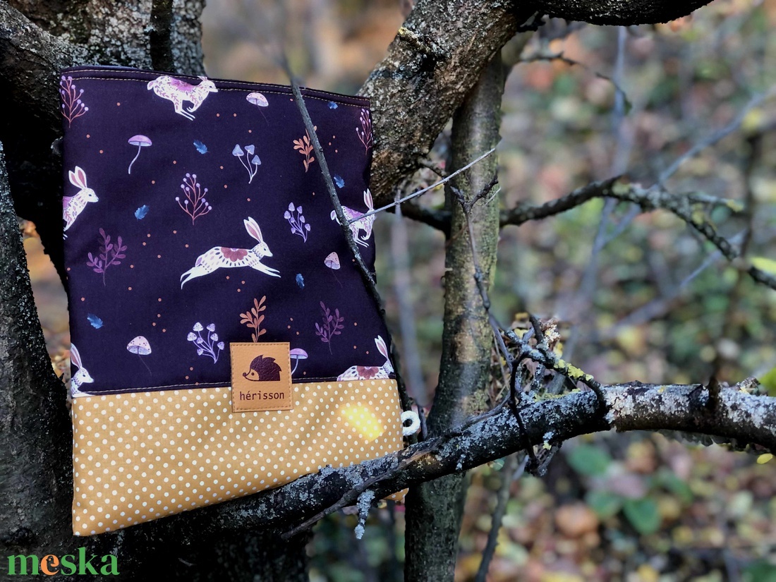 m a p l e w o o d  b u n n i e s. Könyvtasak/védőtok könyveknek, e-booknak, tabletnek  - táska & tok - ebook & tablet tok - Meska.hu