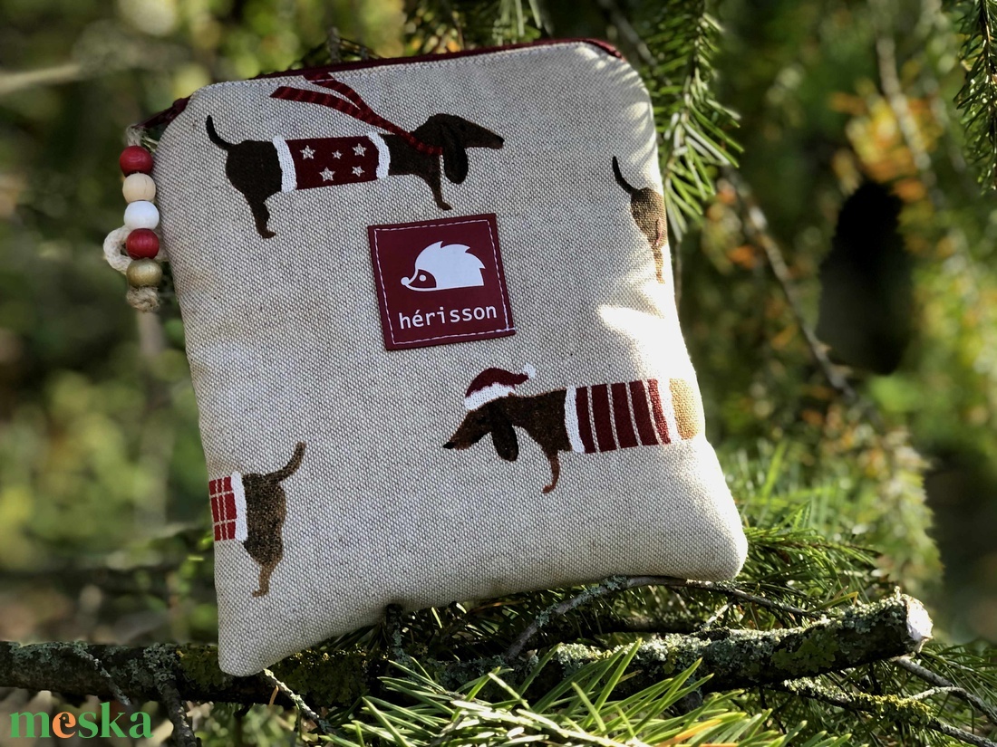 X m a s. d a t s c h u n d. E-olvasó védőtok tacsi imádóknak. - táska & tok - ebook & tablet tok - Meska.hu