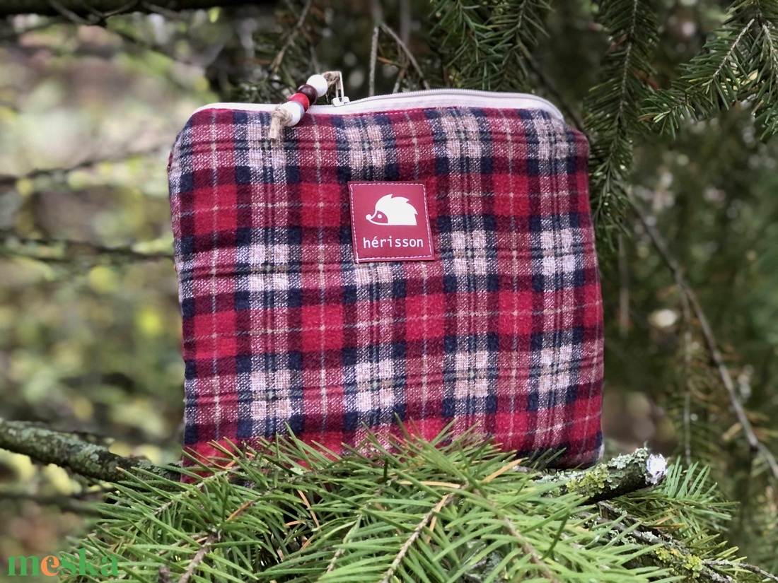 WINTER HEDGIE. Sünis puha, flanel neszi skandináv stílusban. - táska & tok - neszesszer - Meska.hu