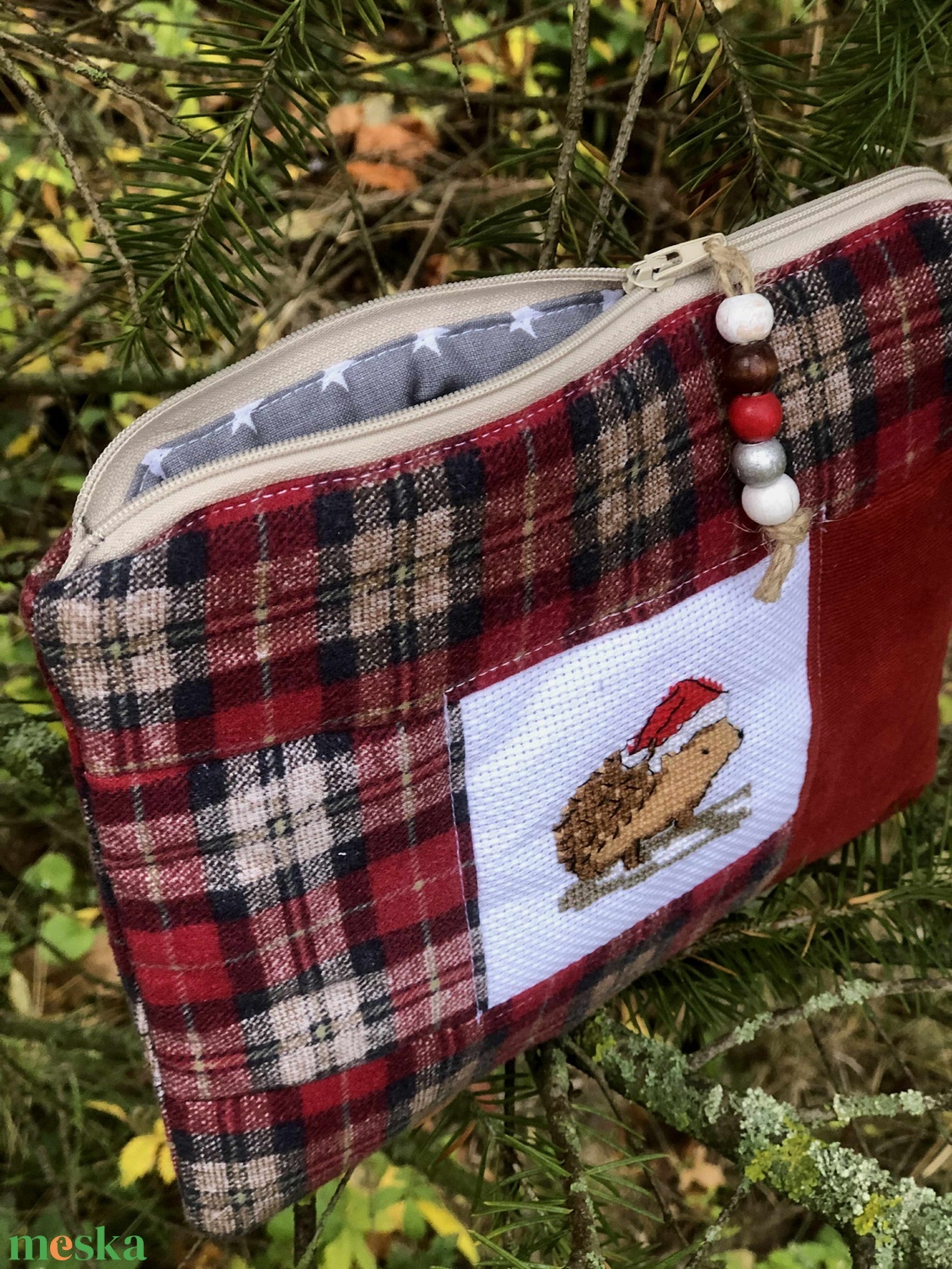 WINTER HEDGIE. Sünis puha, flanel neszi skandináv stílusban. - táska & tok - neszesszer - Meska.hu