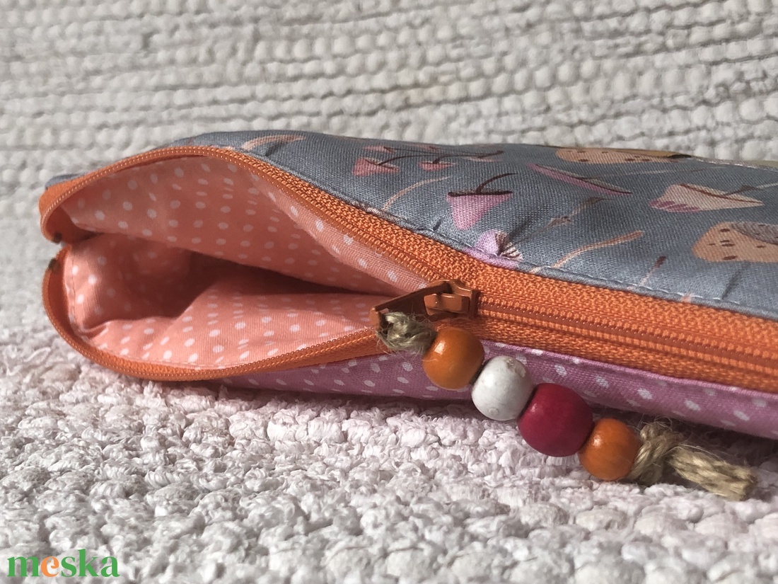 m u s h r o o m s   for girls. Neszi (nemcsak) gombászoknak :) - táska & tok - neszesszer - Meska.hu