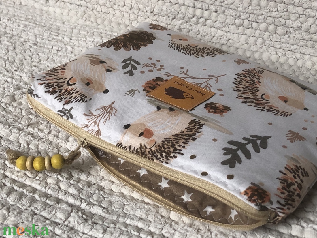 multi-hedgie.Neszi vagy e-olvasó védőtok.  - táska & tok - neszesszer - Meska.hu