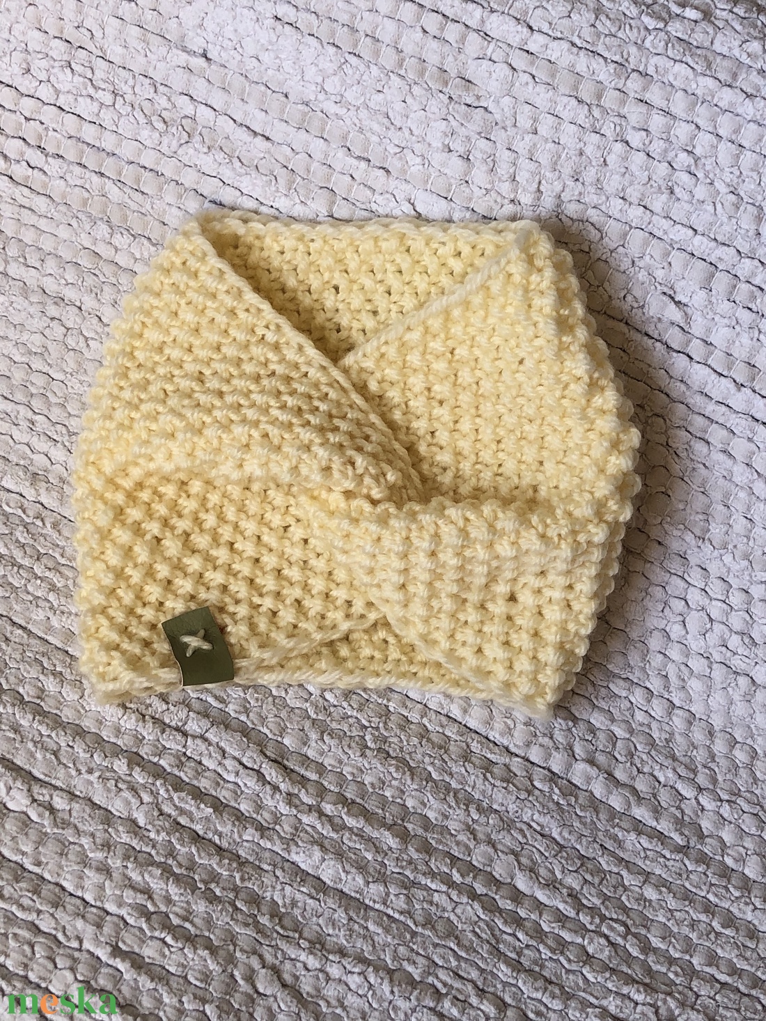 H U N Y O R. Kézzel kötött puha, meleg fülvédő - ruha & divat - sál, sapka, kendő - fejpánt - Meska.hu