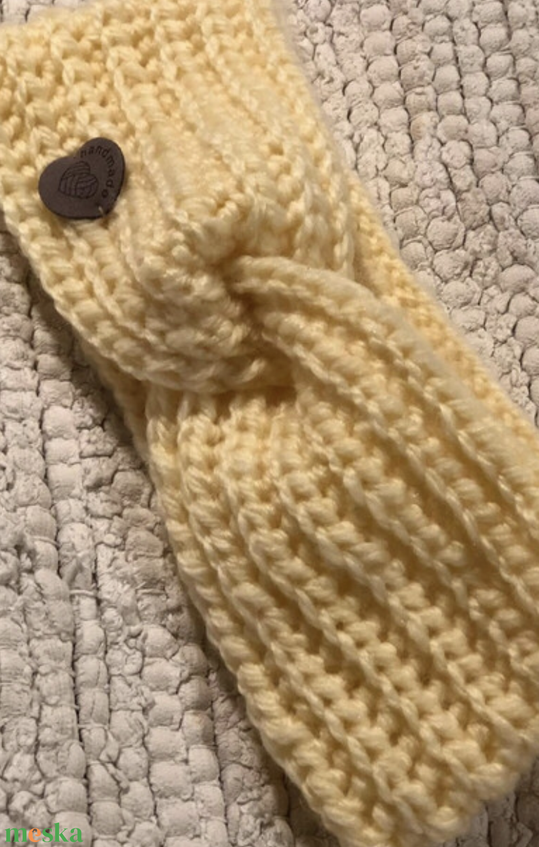 w i n t e r. Kézzel horgolt puha, meleg fülvédő - ruha & divat - sál, sapka, kendő - fejpánt - Meska.hu