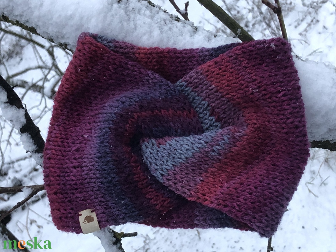 málnaszüret. Kézzel kötött puha, meleg fülvédő - ruha & divat - sál, sapka, kendő - fejpánt - Meska.hu