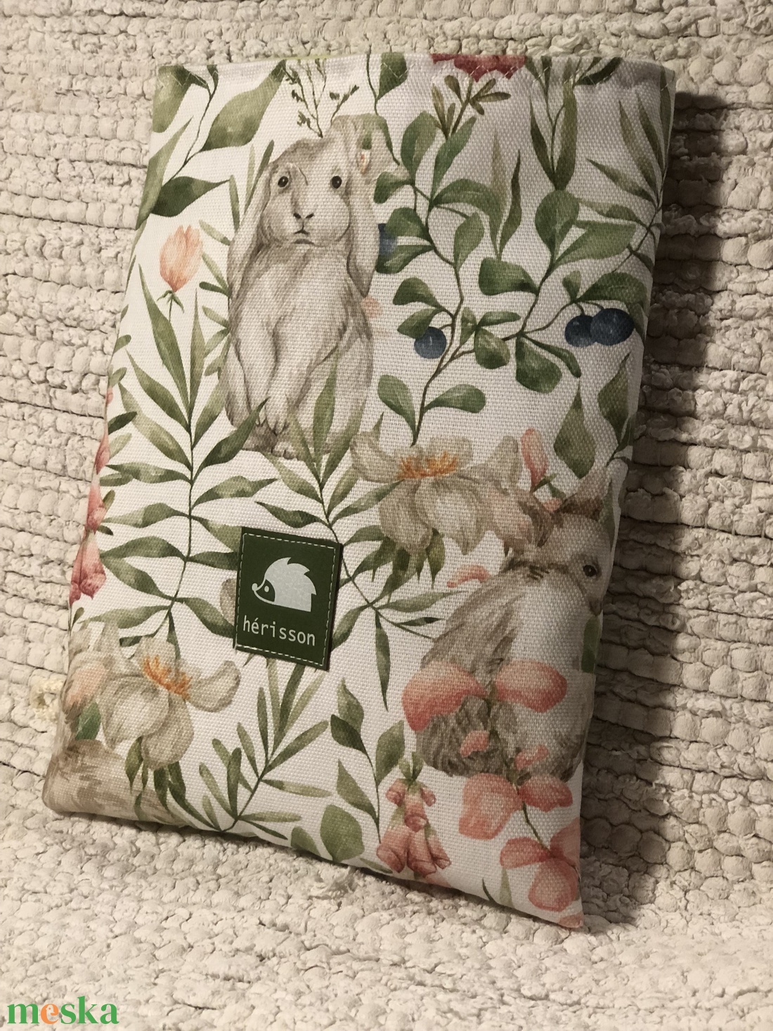 b u n n i e s. Könyvszütyő/könyvtasak/védőtok könyveknek, e-booknak, tabletnek  - táska & tok - ebook & tablet tok - Meska.hu