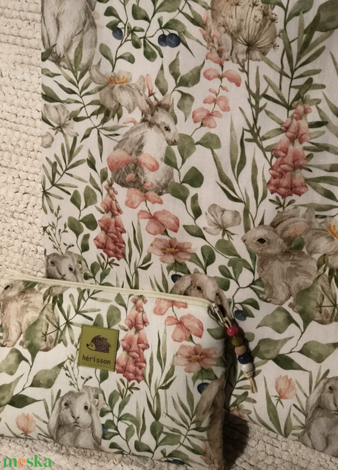 Bunnies. Kedves nyuszis neszi +  shopper. - táska & tok - bevásárlás & shopper táska - shopper, textiltáska, szatyor - Meska.hu