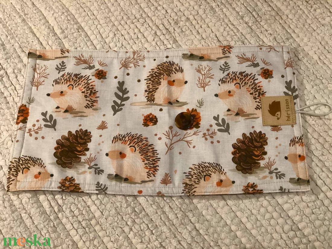 h e d g i e s. Krétakukac - otthon & életmód - papír, írószer - tolltartó & ceruzatekercs - Meska.hu