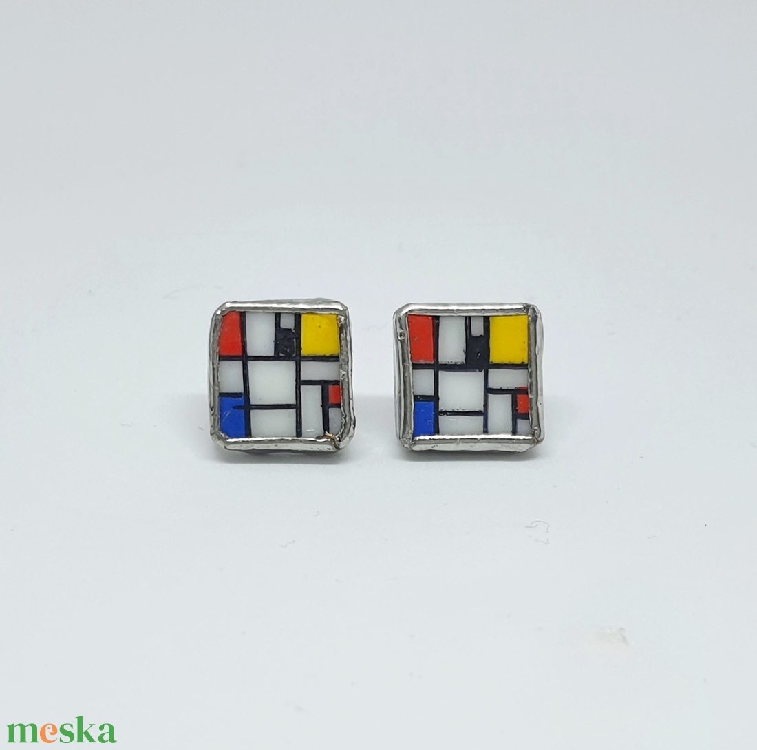 Mondrian - kézzel festett kompozíció - bedugós fülbevaló - ékszer - fülbevaló - pötty fülbevaló - Meska.hu