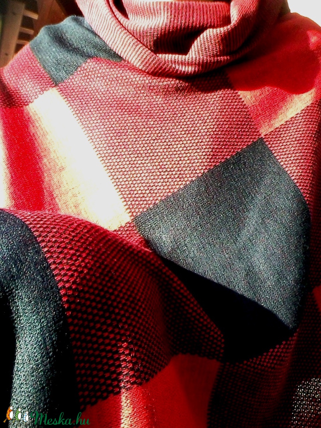 Piros-fekete kockás, hosszú poncsó -  - Meska.hu