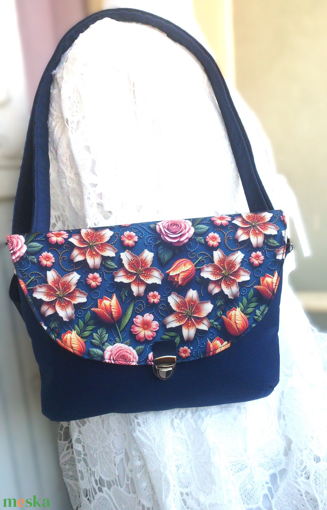 Akciós! Cross body - oldaltáska, testtáska  - vízálló - ajándék - Heva táska - Anyák napja - táska & tok - kézitáska & válltáska - vállon átvethető táska - Meska.hu