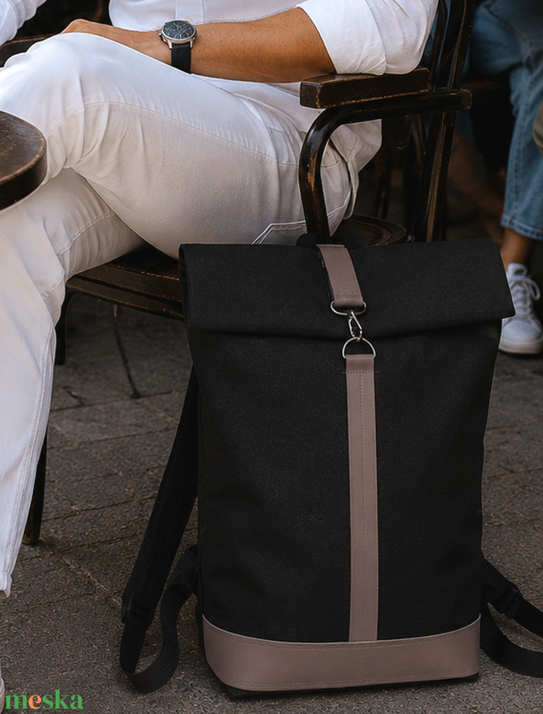 Fekete-barnával vízálló hátizsák - rolltop - valódi bőrrel  -ajándék - Unisex - táska & tok - hátizsák - roll top hátizsák - Meska.hu
