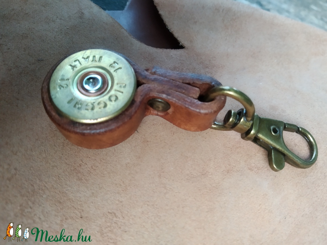 Pasis kulcstartó nemcsak vadászoknak -  - Meska.hu