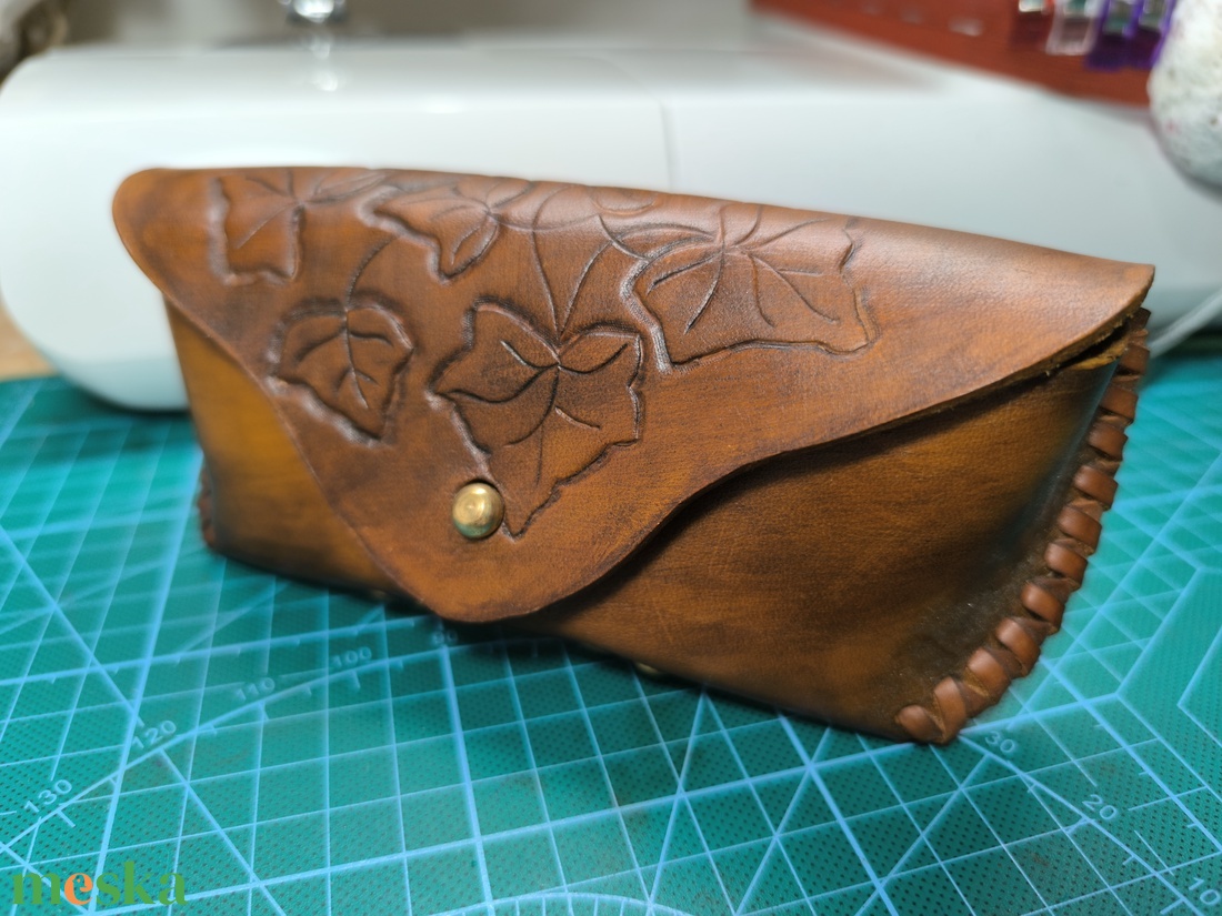 Bőr szemüvegtok  - táska & tok - pénztárca & más tok - szemüvegtok - Meska.hu