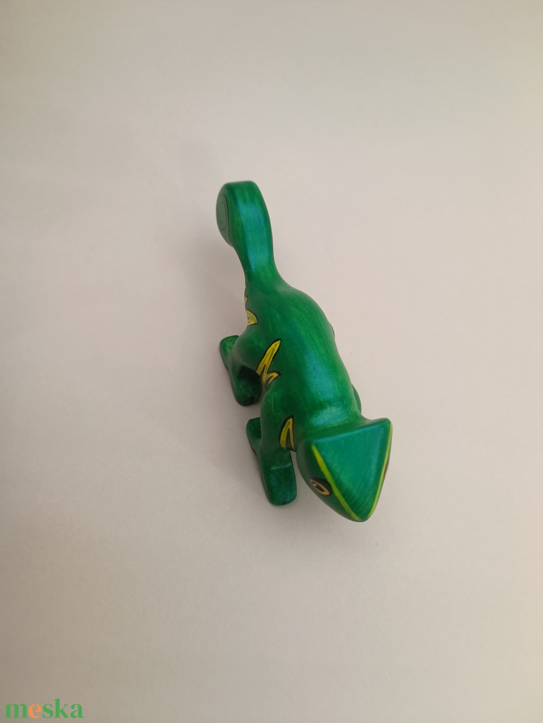 Fa kaméleon játék figura - játék & sport - plüssállat & játékfigura - más figura - Meska.hu Fa kaméleon játék figura - játék & sport - plüssállat & játékfigura - más figura - Meska.hu