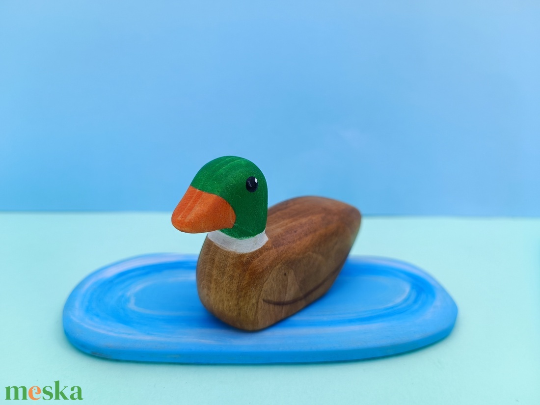 Fából készült vadkacsa figura - játék & sport - plüssállat & játékfigura - más figura - Meska.hu Fából készült vadkacsa figura - játék & sport - plüssállat & játékfigura - más figura - Meska.hu