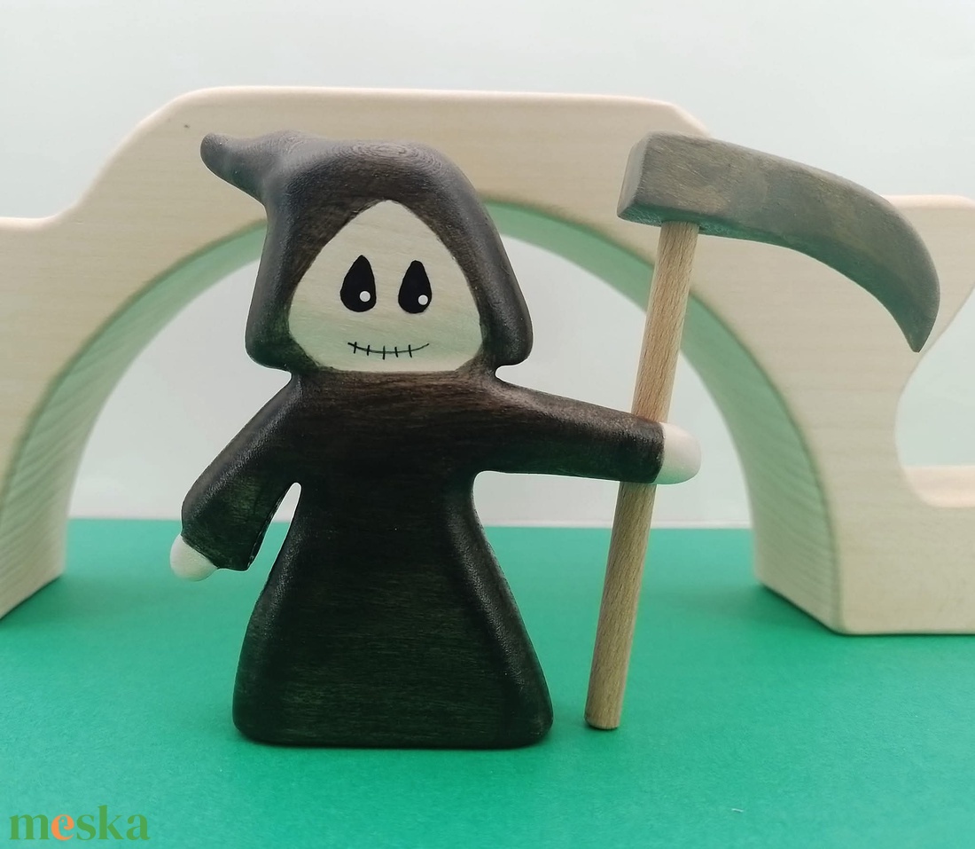 Fából készült kaszás fajáték figura - játék & sport - plüssállat & játékfigura - más figura - Meska.hu Fából készült kaszás fajáték figura - játék & sport - plüssállat & játékfigura - más figura - Meska.hu