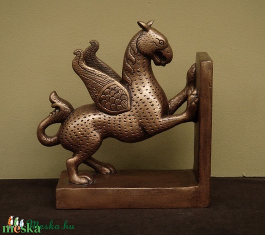 Bronzírozott Griff könyvtámasz pár, szobor - művészet - szobor - kő - Meska.hu