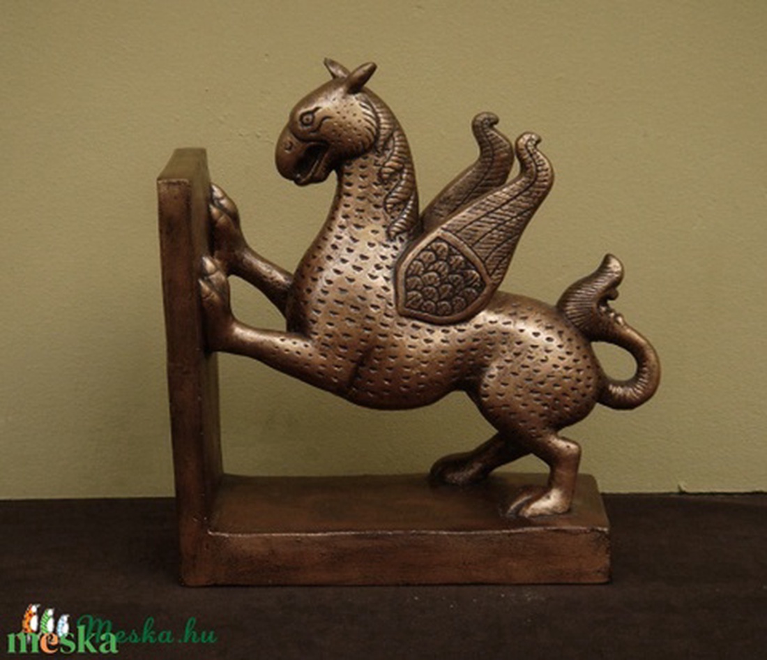 Bronzírozott Griff könyvtámasz pár, szobor - művészet - szobor - kő - Meska.hu