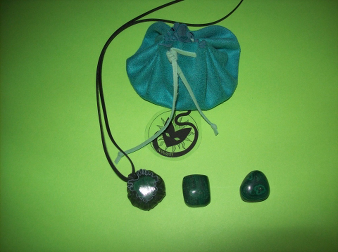 Talizmán, amulett, szerencse kő...tartóval -  - Meska.hu