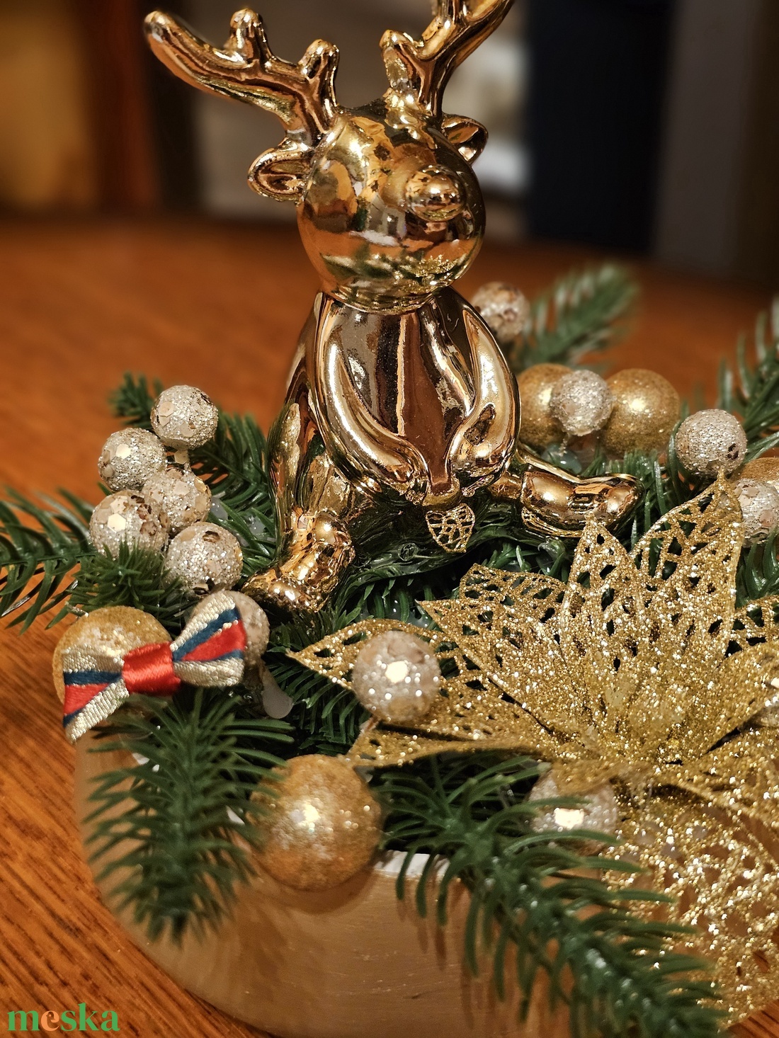 Asztaldísz arany szarvassal - karácsony - karácsonyi lakásdekoráció - ünnepi asztaldekoráció - Meska.hu