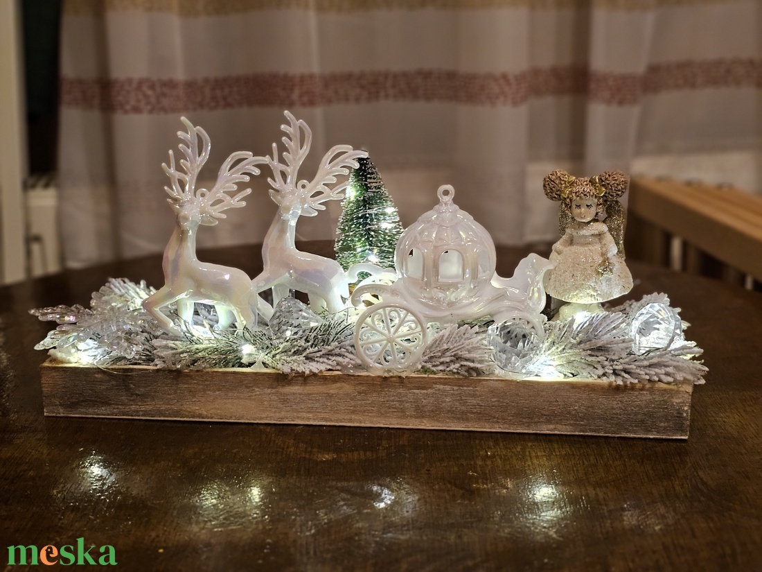 Asztaldísz Mesebeli Téli Világ - karácsony - karácsonyi lakásdekoráció - ünnepi asztaldekoráció - Meska.hu
