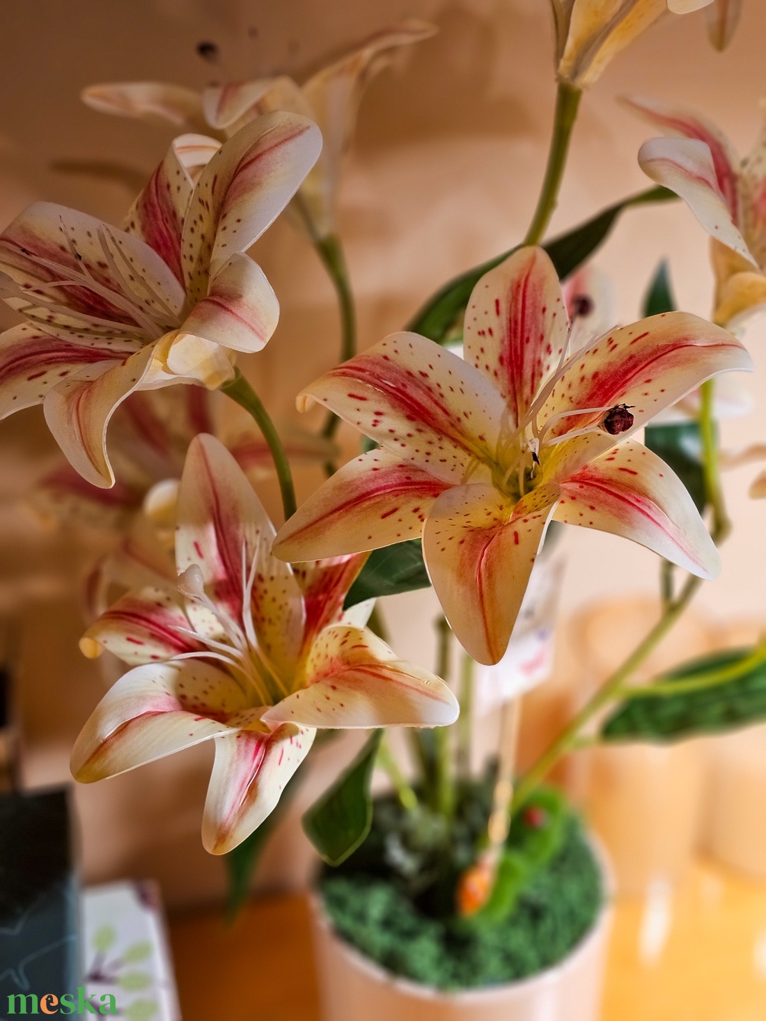 Liliom asztaldísz cserépben � gondozásmentes - otthon & életmód - dekoráció - virágdísz és tartó - csokor & virágdísz - Meska.hu