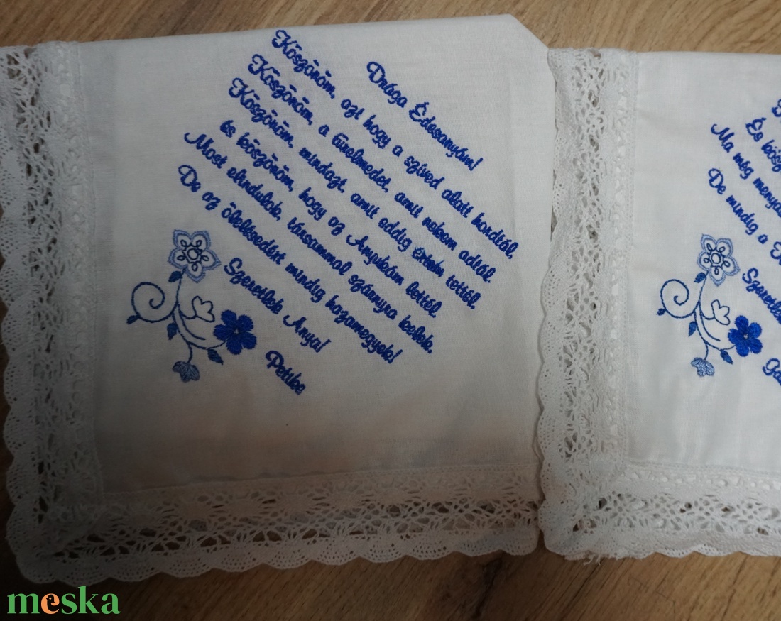 Hímzett keszkenő - esküvői szülőköszöntő - Egyedi változat - esküvő - emlék & ajándék - szülőköszöntő ajándék - Meska.hu