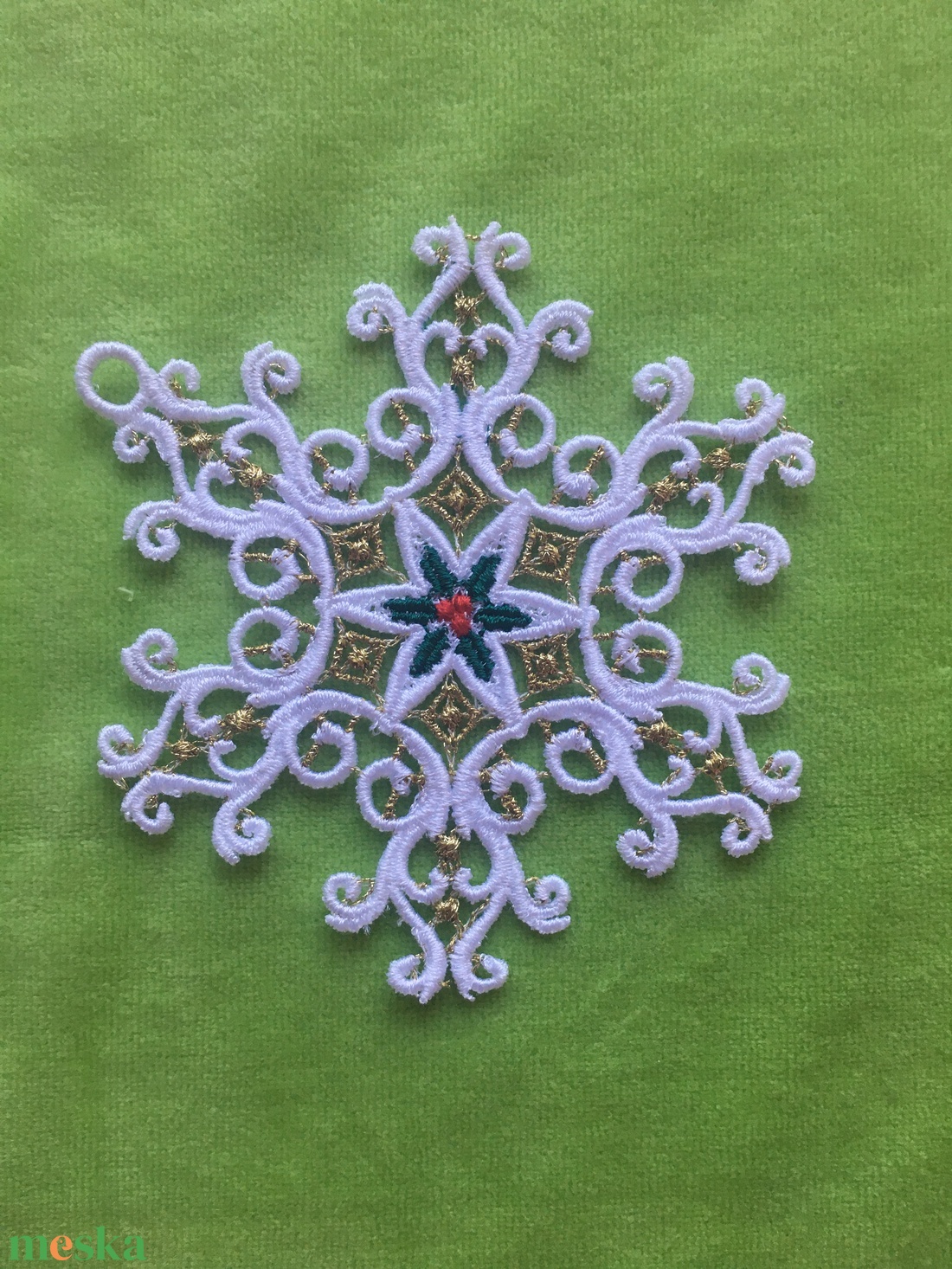 Csipke fenyőfadísz - karácsony - karácsonyi lakásdekoráció - karácsonyfadíszek - Meska.hu