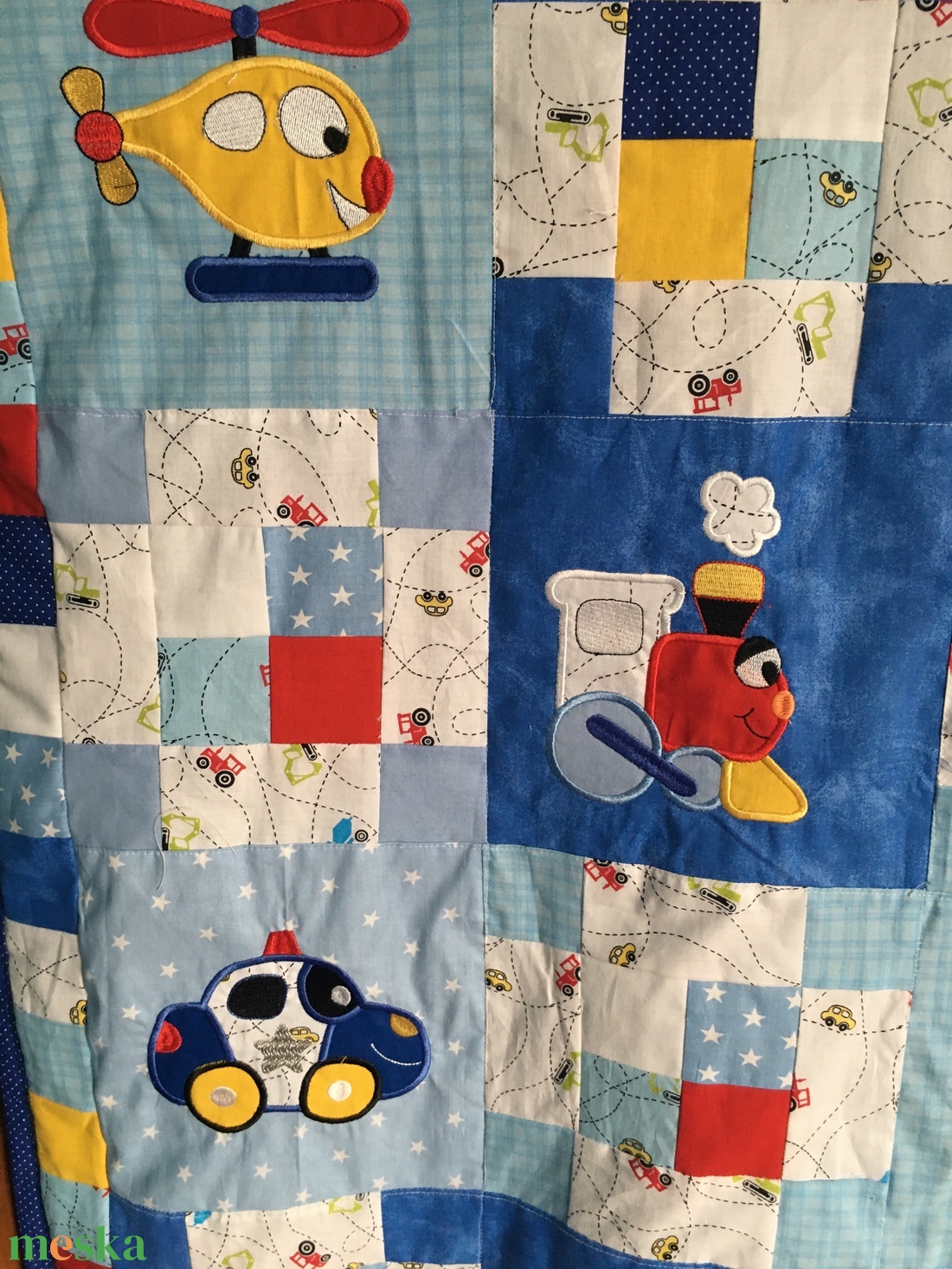 Járművekkel applikált baby takaró / játszószőnyeg/ - otthon & életmód - babaszoba, gyerekszoba - babatakaró, gyerek pléd - Meska.hu