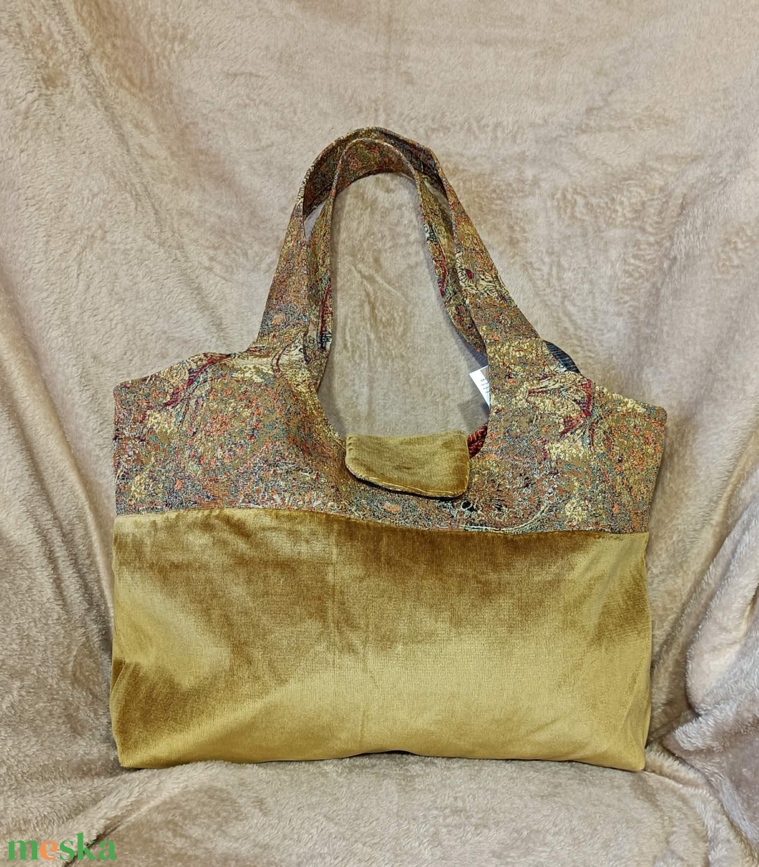 Nagyméretű arany válltáska akár jógához - táska & tok - bevásárlás & shopper táska - shopper, textiltáska, szatyor - Meska.hu