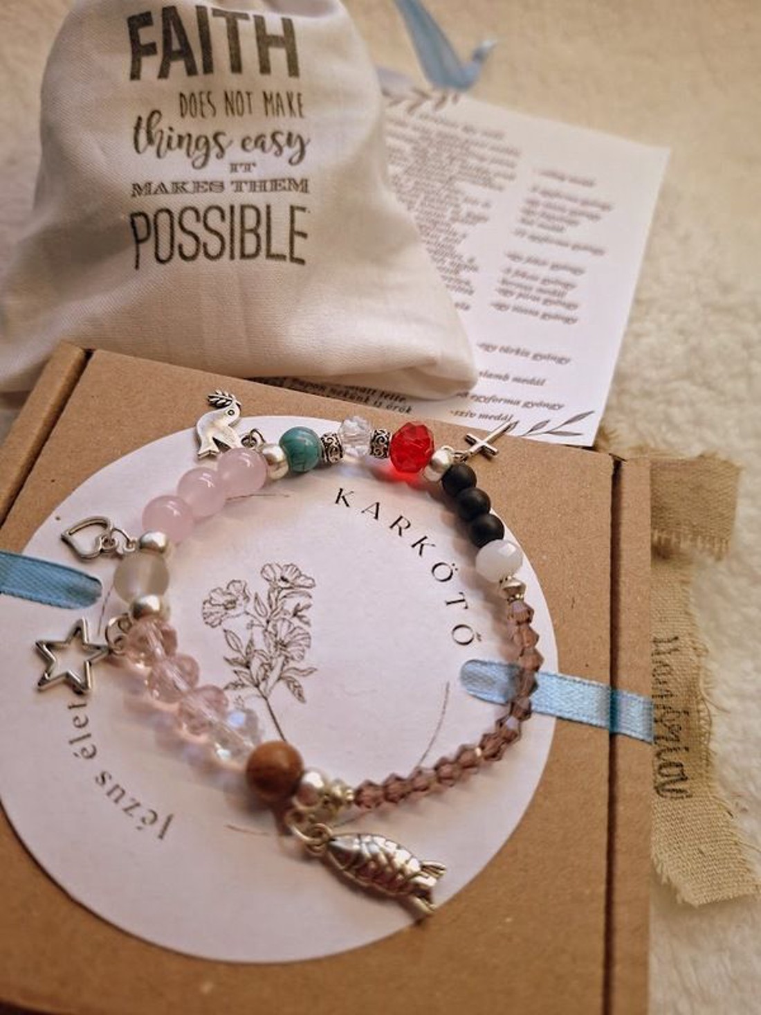 Jézus élete - keresztény történet karkötő-rózsa-086 - ékszer - karkötő - bogyós karkötő - Meska.hu