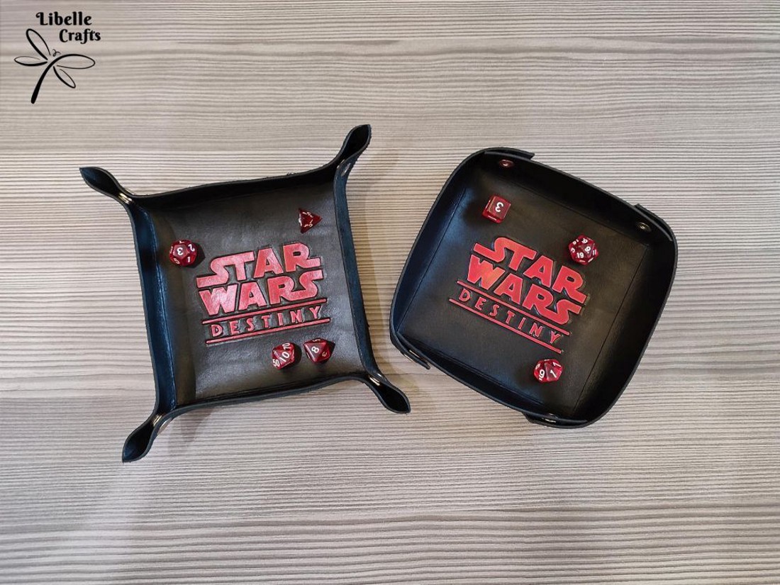 Star Wars feliratos kockadobó tálca - játék & sport - táblajáték és kártyajáték - társasjátékok - dobókocka - Meska.hu