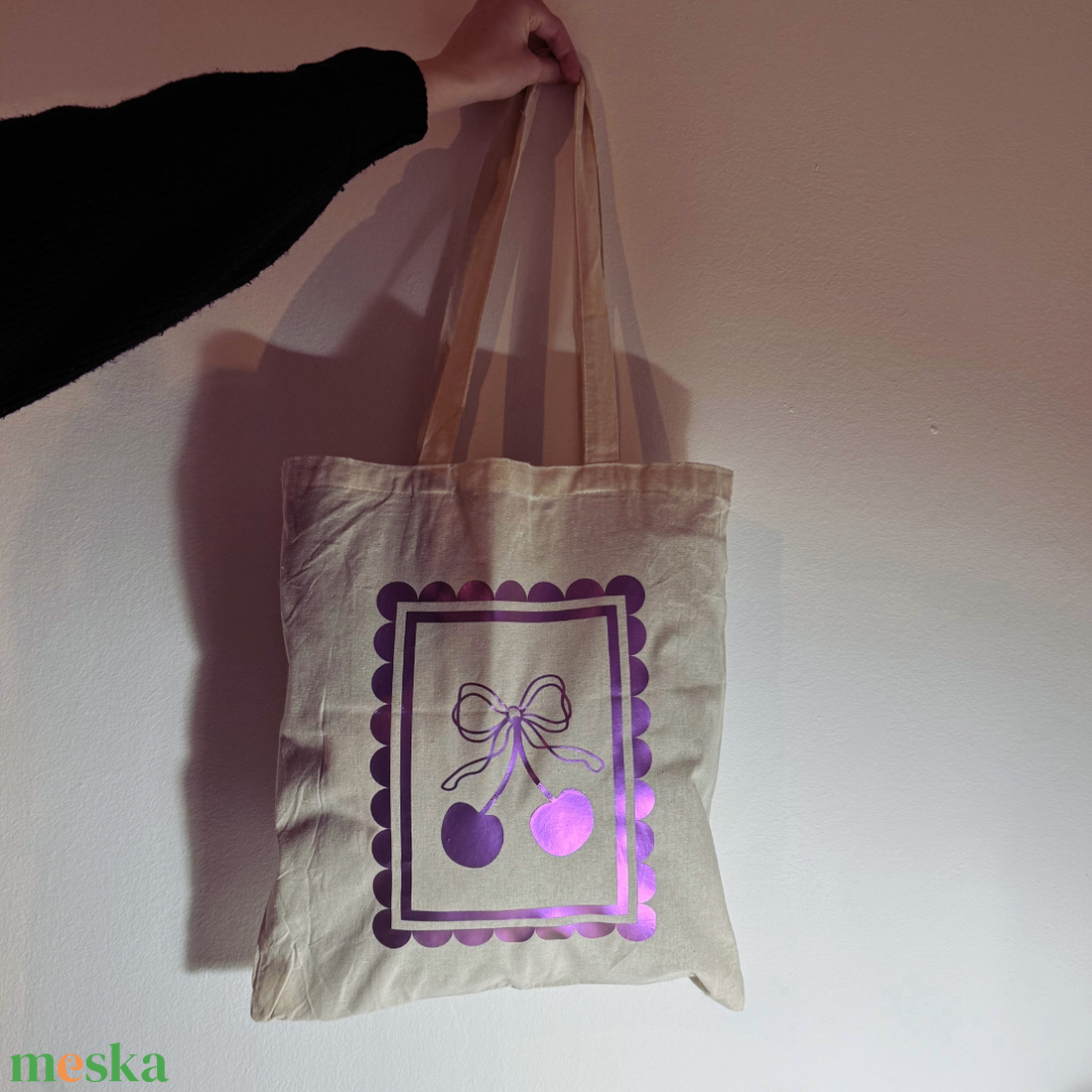 Hologramos cseresznyés vászontáska natúr szín - táska & tok - bevásárlás & shopper táska - shopper, textiltáska, szatyor - Meska.hu Hologramos cseresznyés vászontáska natúr szín - táska & tok - bevásárlás & shopper táska - shopper, textiltáska, szatyor - Meska.hu