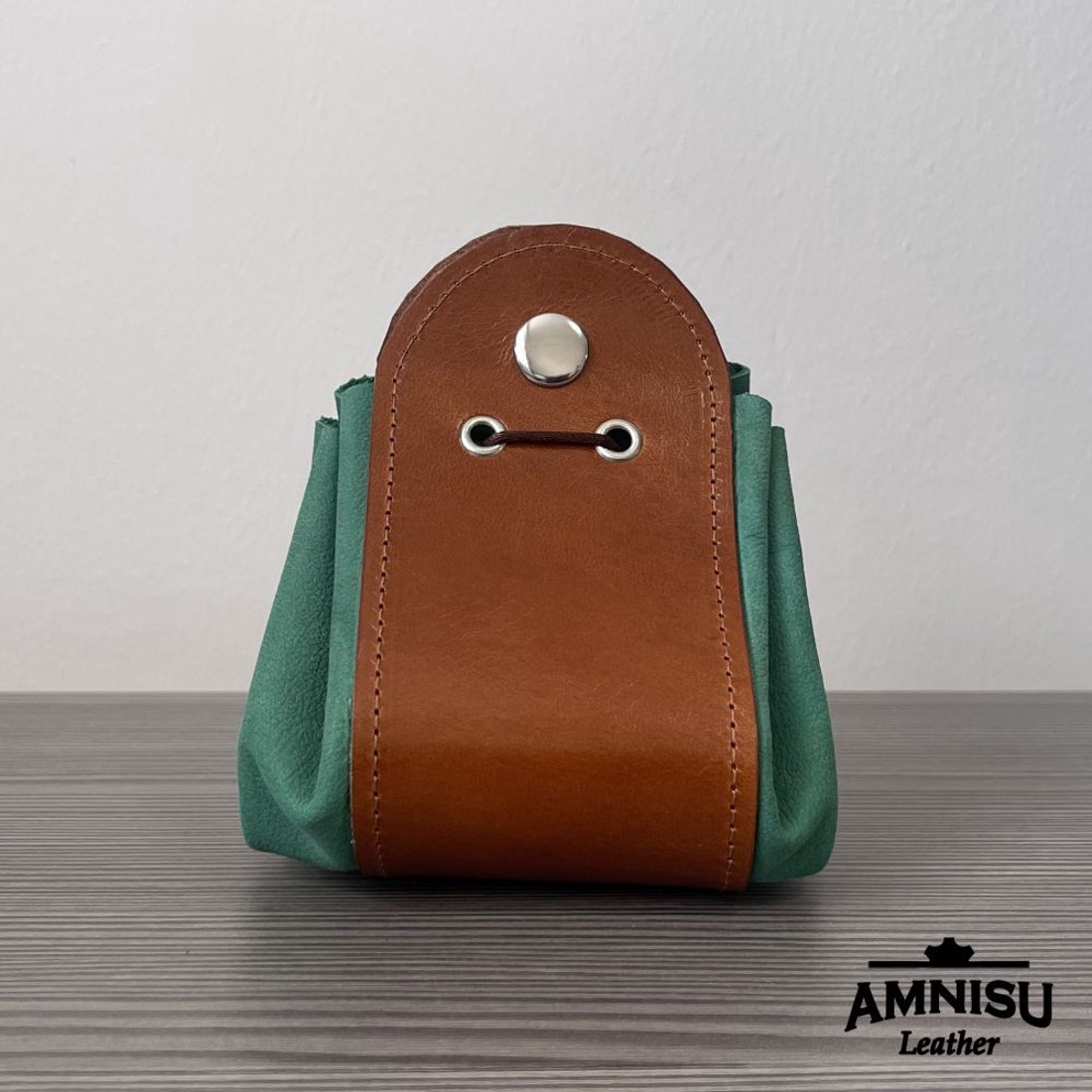 2in1 szütyő és kockatálca - konyak - zöld - játék & sport - táblajáték és kártyajáték - társasjátékok - dobókocka - Meska.hu