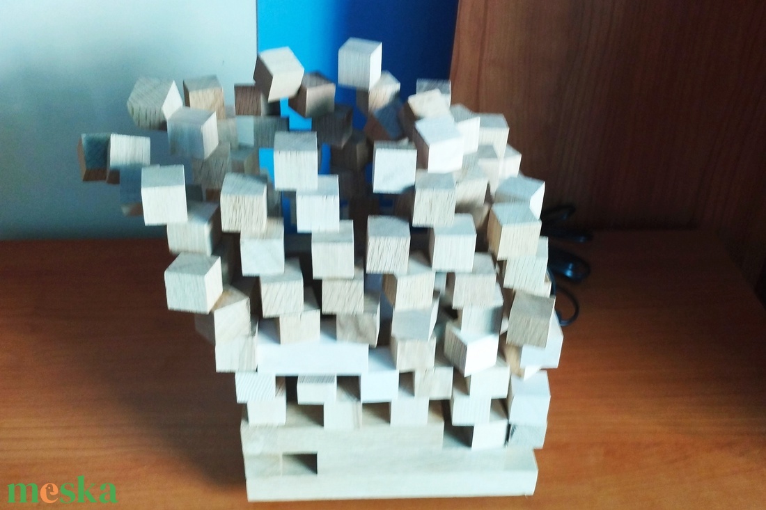 Éjjeli lámpa jobbos - otthon & életmód - lámpa - asztali lámpa - Meska.hu