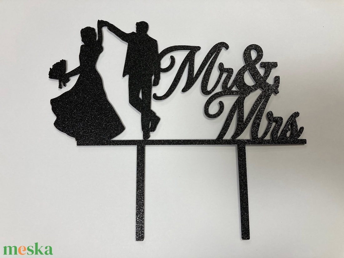 Esküvői tortadísz Mr és Mrs - esküvő - dekoráció - sütidísz - Meska.hu Esküvői tortadísz Mr és Mrs - esküvő - dekoráció - sütidísz - Meska.hu