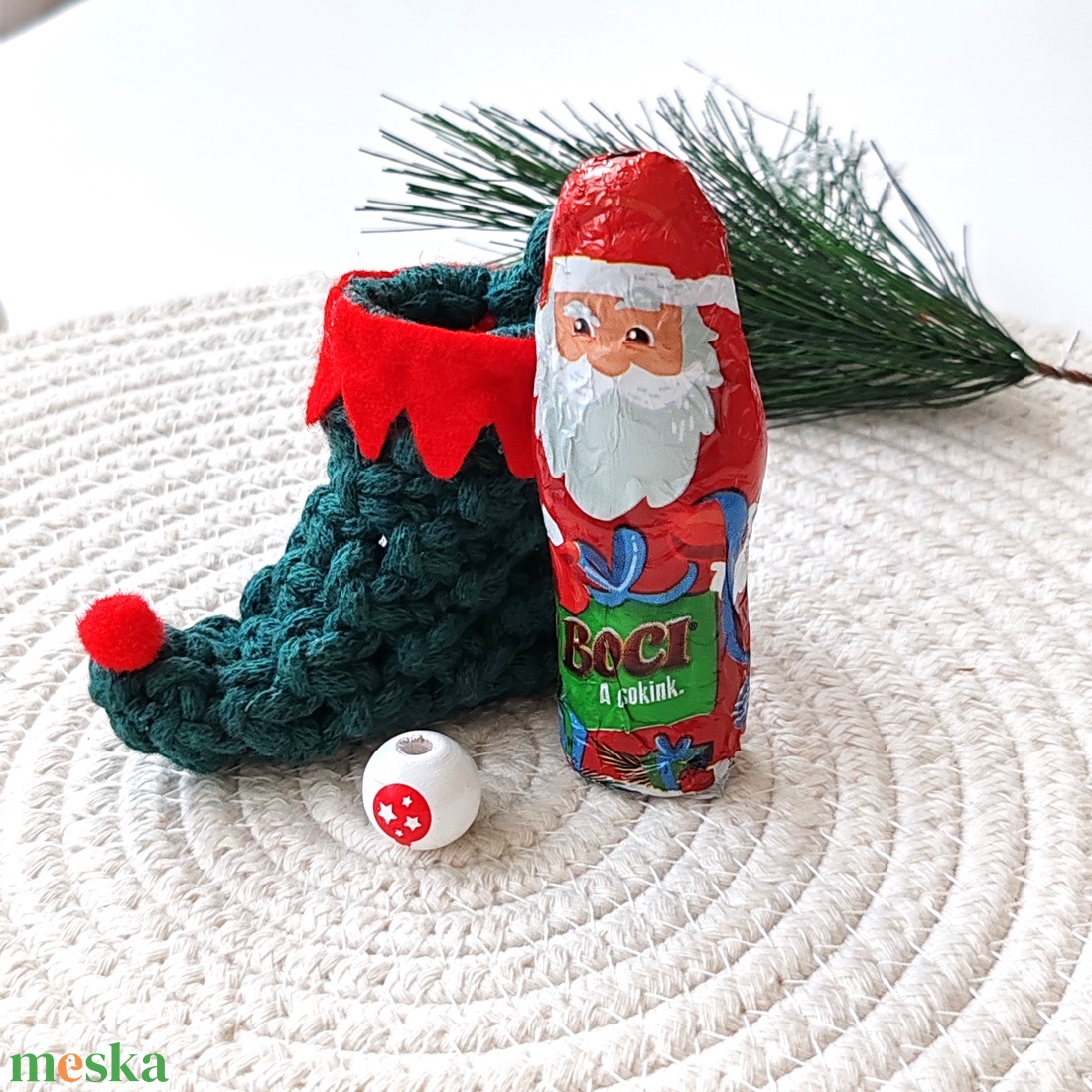 MAKRAMÉ-MANÓ-CSIZMA - karácsony - mikulás - mikulás zsák - Meska.hu