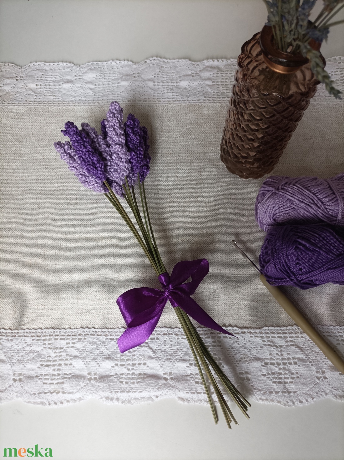 Horgolt levendula igazi levendulaszárral - otthon & életmód - dekoráció - virágdísz és tartó - csokor & virágdísz - Meska.hu