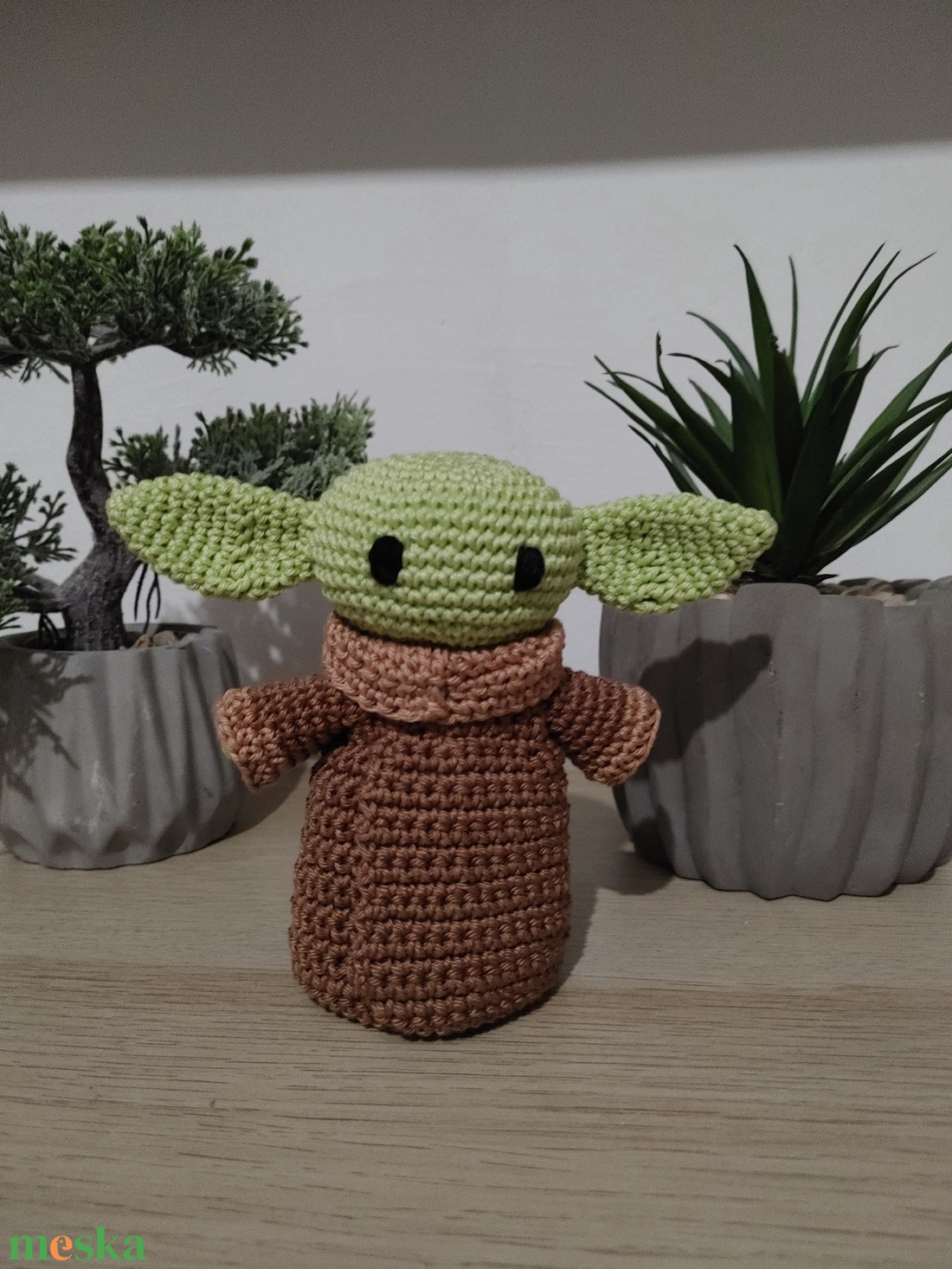 Baby Yoda - Grogu horgolt amigurumi figura - játék & sport - plüssállat & játékfigura - plüss mesefigurák - Meska.hu Baby Yoda - Grogu horgolt amigurumi figura - játék & sport - plüssállat & játékfigura - plüss mesefigurák - Meska.hu