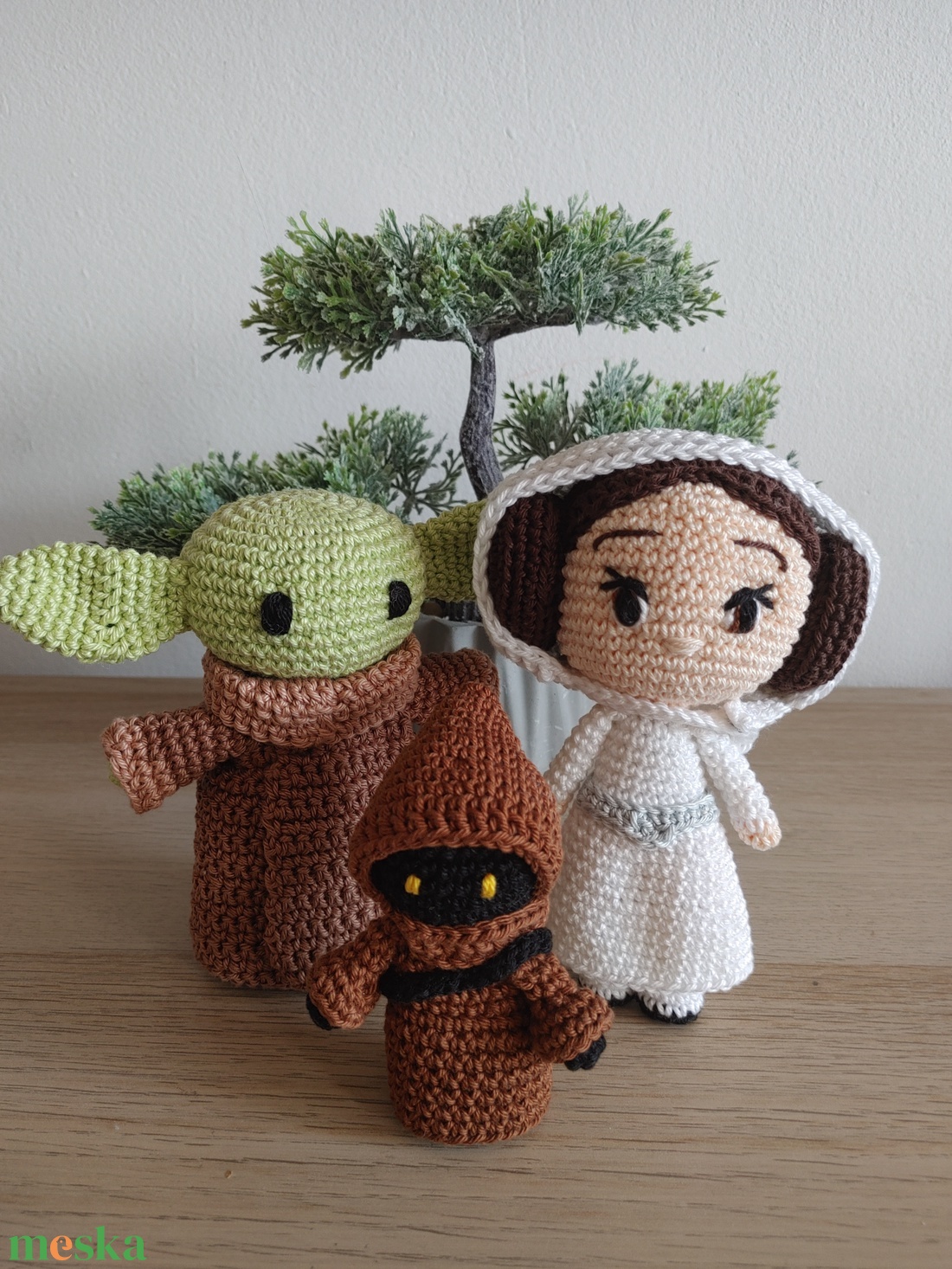 Baby Yoda - Grogu horgolt amigurumi figura - játék & sport - plüssállat & játékfigura - plüss mesefigurák - Meska.hu Baby Yoda - Grogu horgolt amigurumi figura - játék & sport - plüssállat & játékfigura - plüss mesefigurák - Meska.hu
