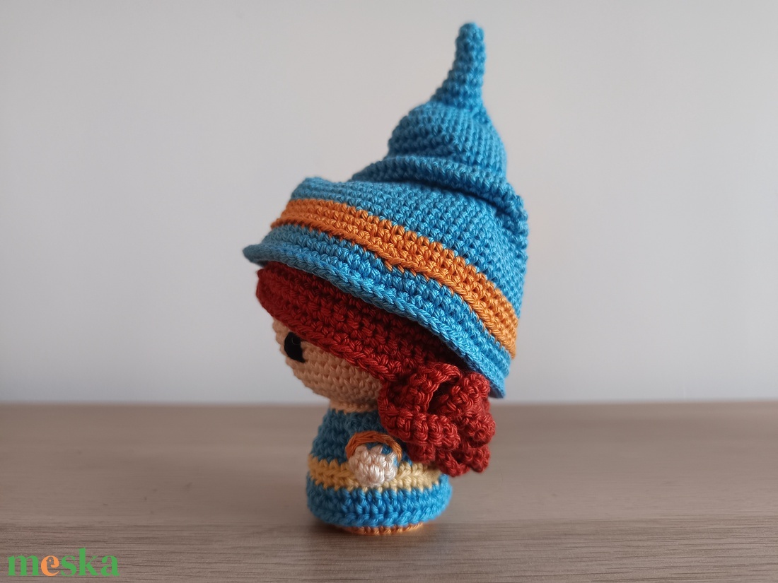 Horgolt minikirályság - Boszorkány amigurumi figura  - játék & sport - baba & babaház - játékbaba, babakellék - Meska.hu