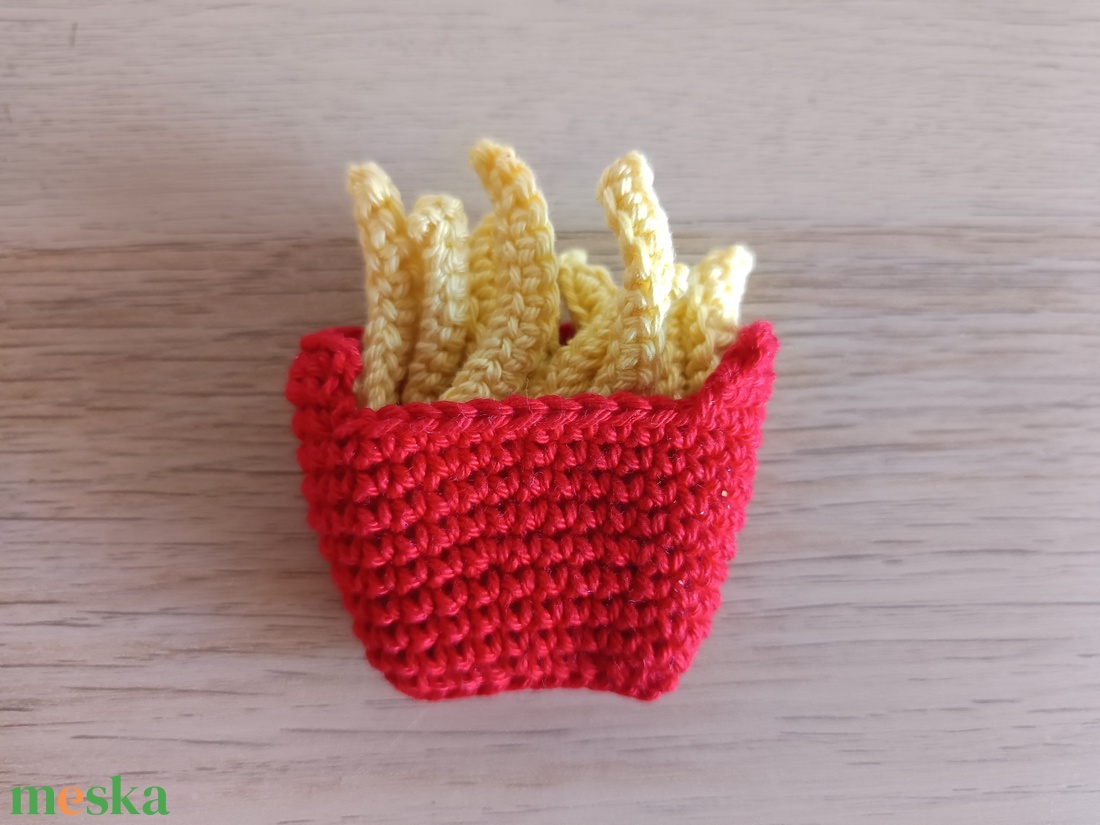 Horgolt sültkrumpli (amigurumi játék) - játék & sport - gyerekkonyha - játék ételek - Meska.hu