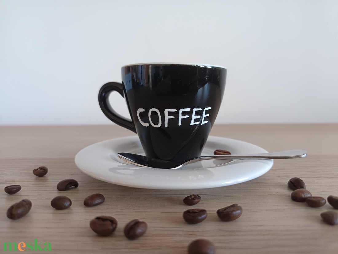 COFFEE � Kézzel festett, feliratos espresso csésze (Fekete) - otthon & életmód - konyhafelszerelés, tálalás - tálalás - bögre & csésze - Meska.hu