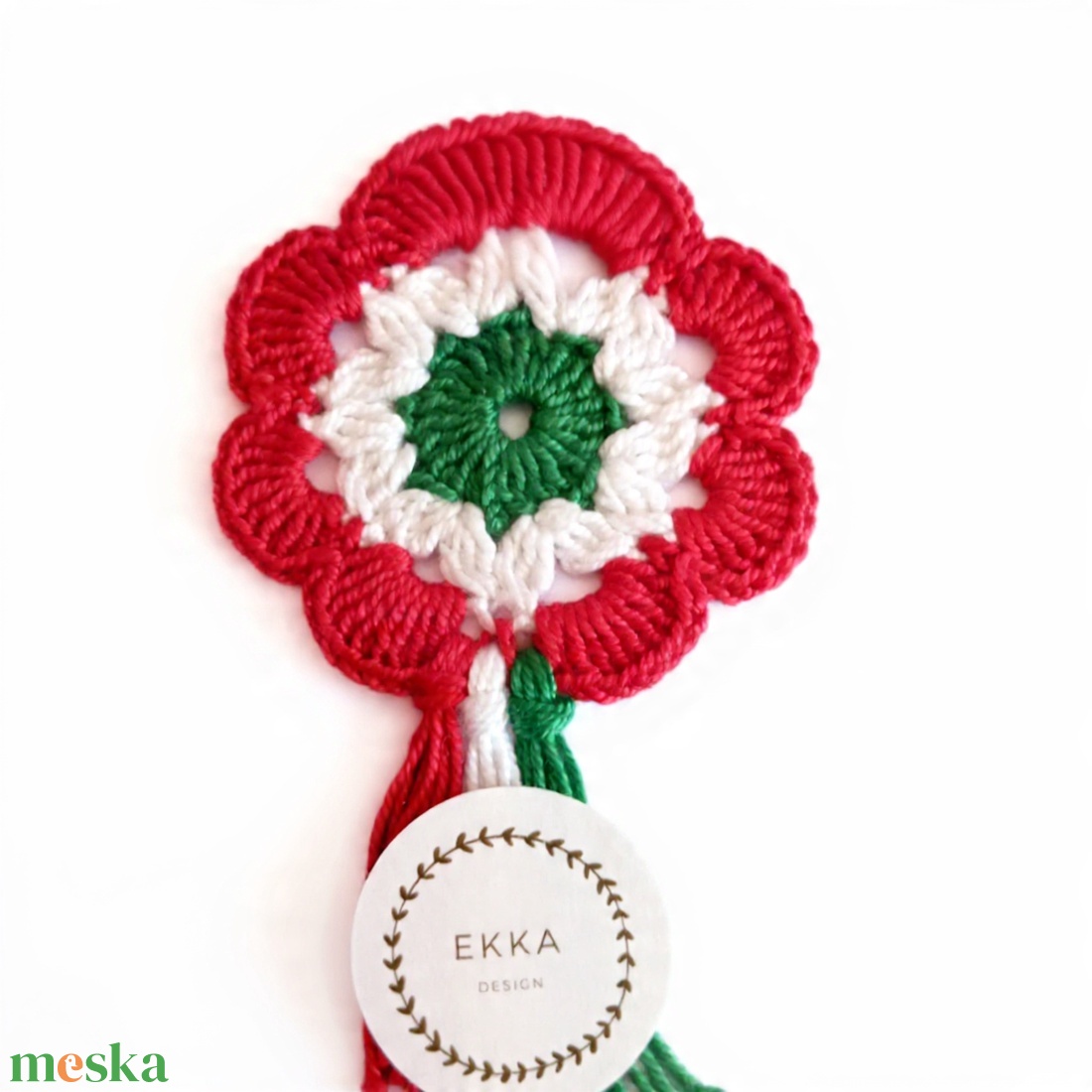 Horgolt kokárda  - ékszer - kitűző és bross - Meska.hu