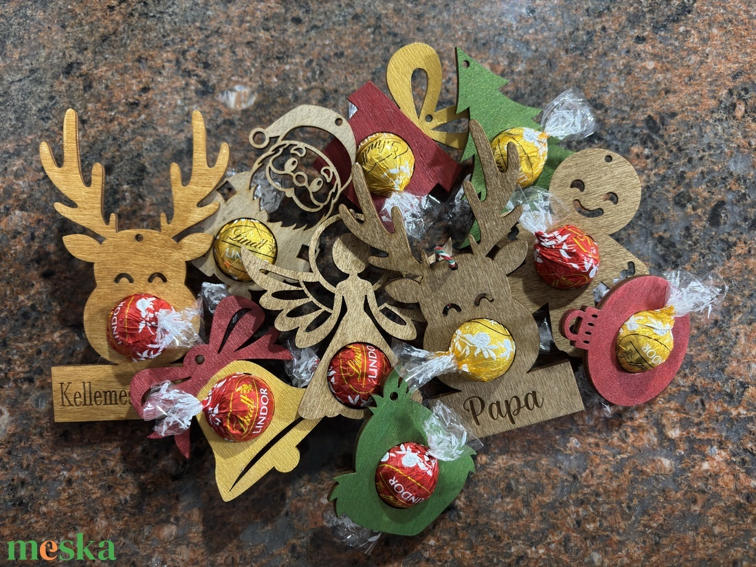 Karácsonyi csokiátadók  - karácsony - mikulás - mikulás ajándékok - Meska.hu